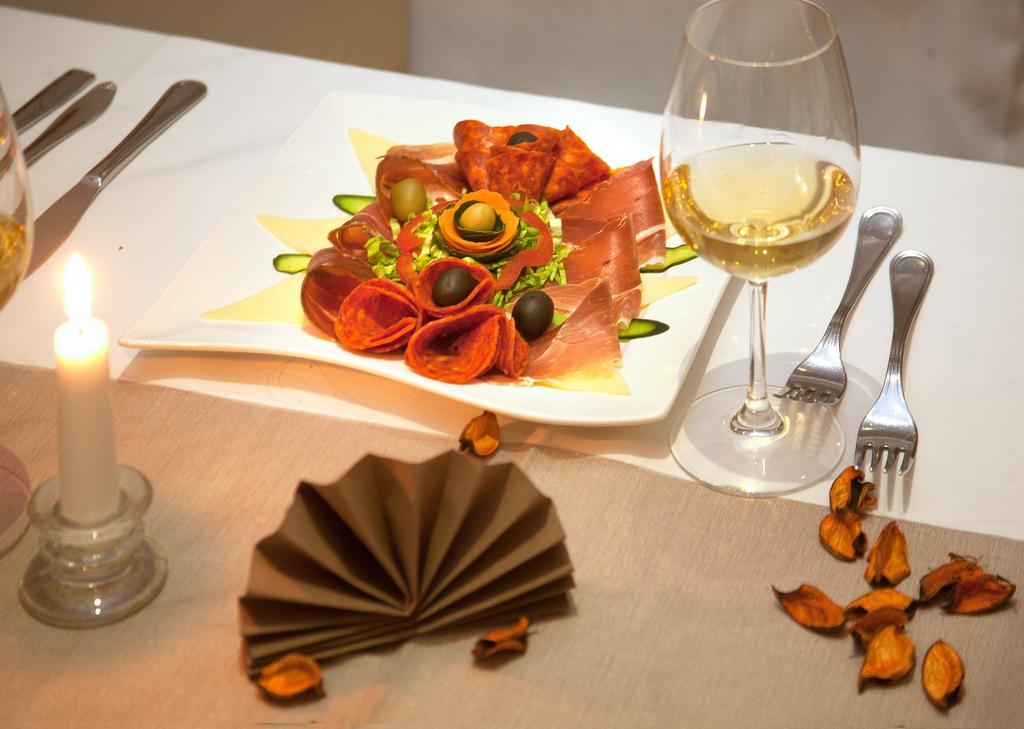 Calypso 3* Zagreb